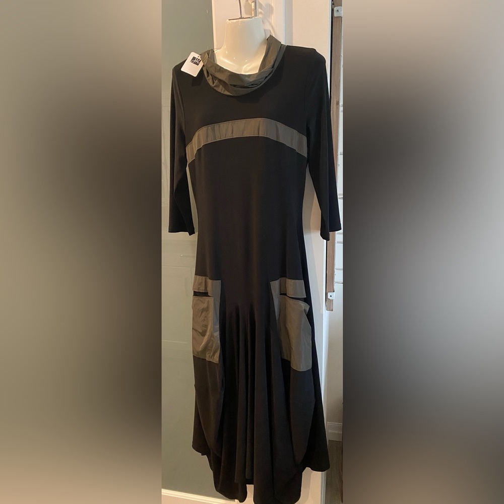 BNWT Joseph Ribkoff Dress Size 8